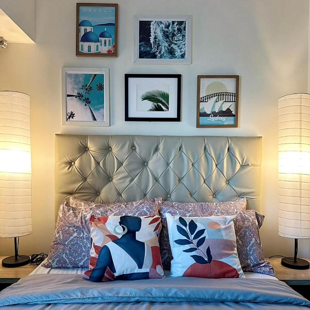 Acqua Private Residence Livingstone Tower Condo Unit With Free Wifi Manila Esterno foto
